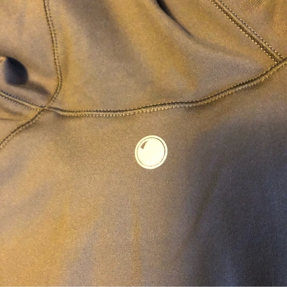 Yogalicious lux women’s zipup. - Picture 9 of 16